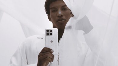 Motorola Edge 70 Special Edition Featuring Stunning Swarovski Crystal Embellishments