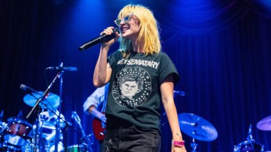 Notable Events That Shaped Top 40 Music on This Date