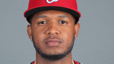 Padres Officially Sign Daison Acosta to Major League Contract, Expanding Roster Depth