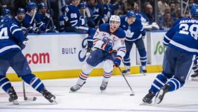 Preview: Oilers vs Maple Leafs Showdown Highlights Key Matchup and Player Form