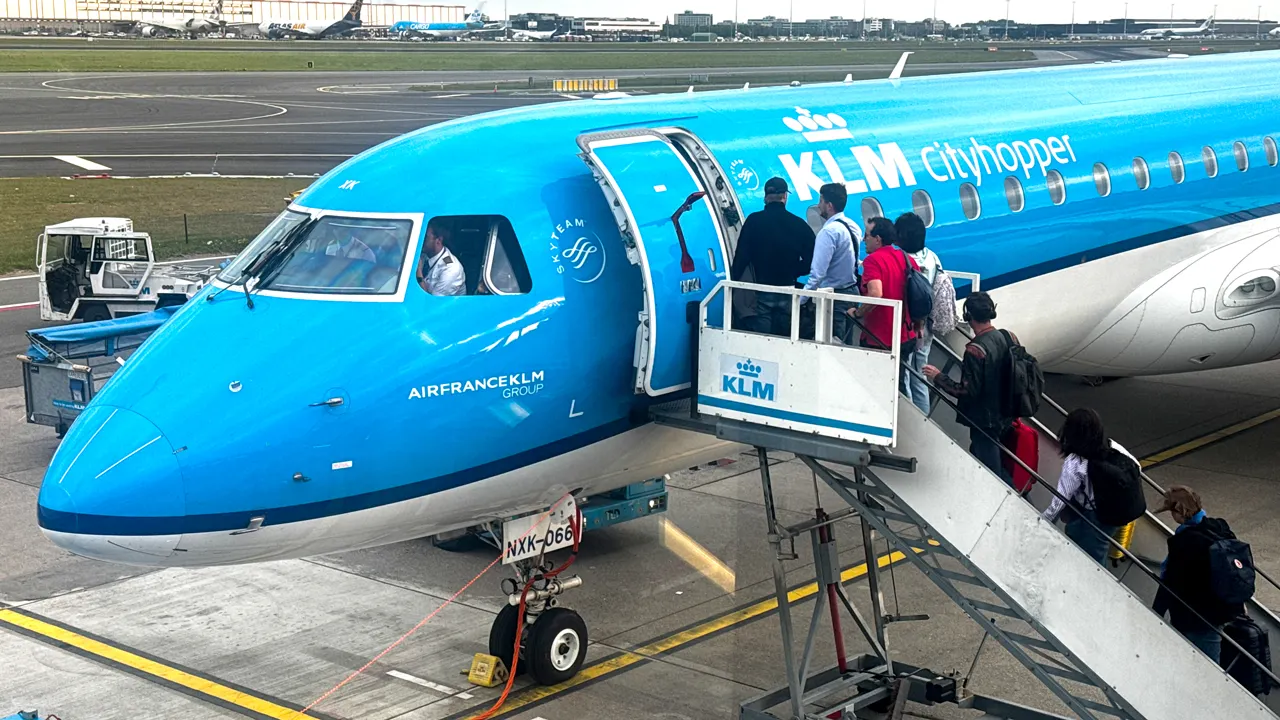 Rat Spotted on KLM Plane Causes Flight Cancellation Over Safety Concerns