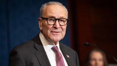 Schumer Announces Democrats to Propose Bill Extending Health Care Tax Credits for 3 Years