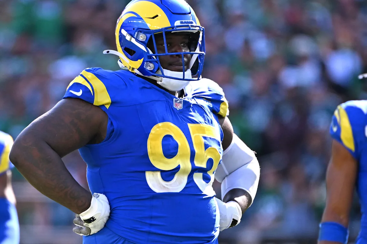 Texas Legend Poona Ford Receives Praise from GOAT in Recent NFL Highlights