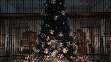The Met Unveils Holiday Experience with Festive Displays, Dining, and Shopping Options