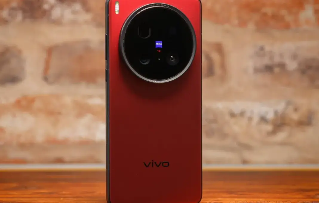 Vivo V2536A Spotted on 3C with Fast 100W Charging Support Revealed