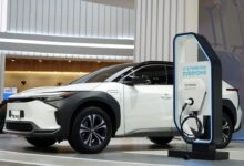 Electric vs Hybrid Cars: Key Differences and Which Fits Your Lifestyle Best Explained