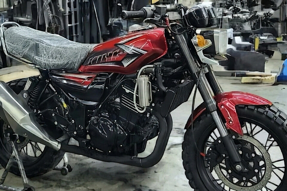 High Demand for Legendary Aura Motorcycles: RX King Reborn May Use Yamaha R15 V4's 155cc 4-Stroke Engine