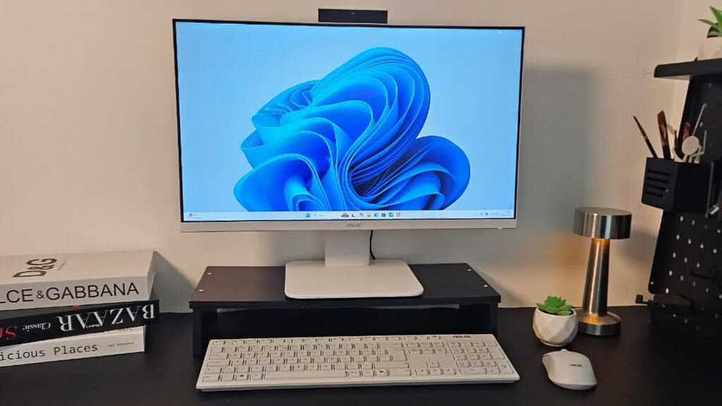 PC Shipments Surge Nearly 10% Amid Global RAM Supply Crisis: What You Need to Know