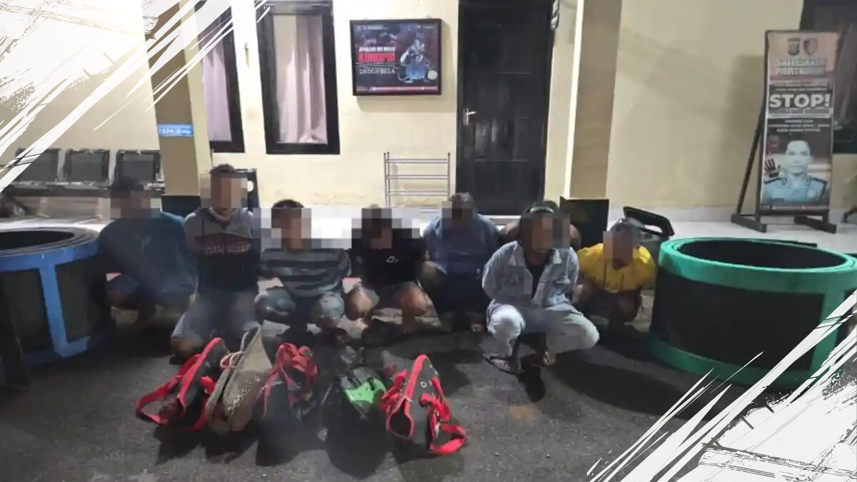 Police Bust Illegal Cockfighting Ring, Arrest Several Suspects and Seize Fighting Roosters