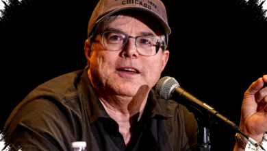 Andy Weir Apologizes To Alex Kurtzman, After Calling Star Trek Shows “Sh*t”