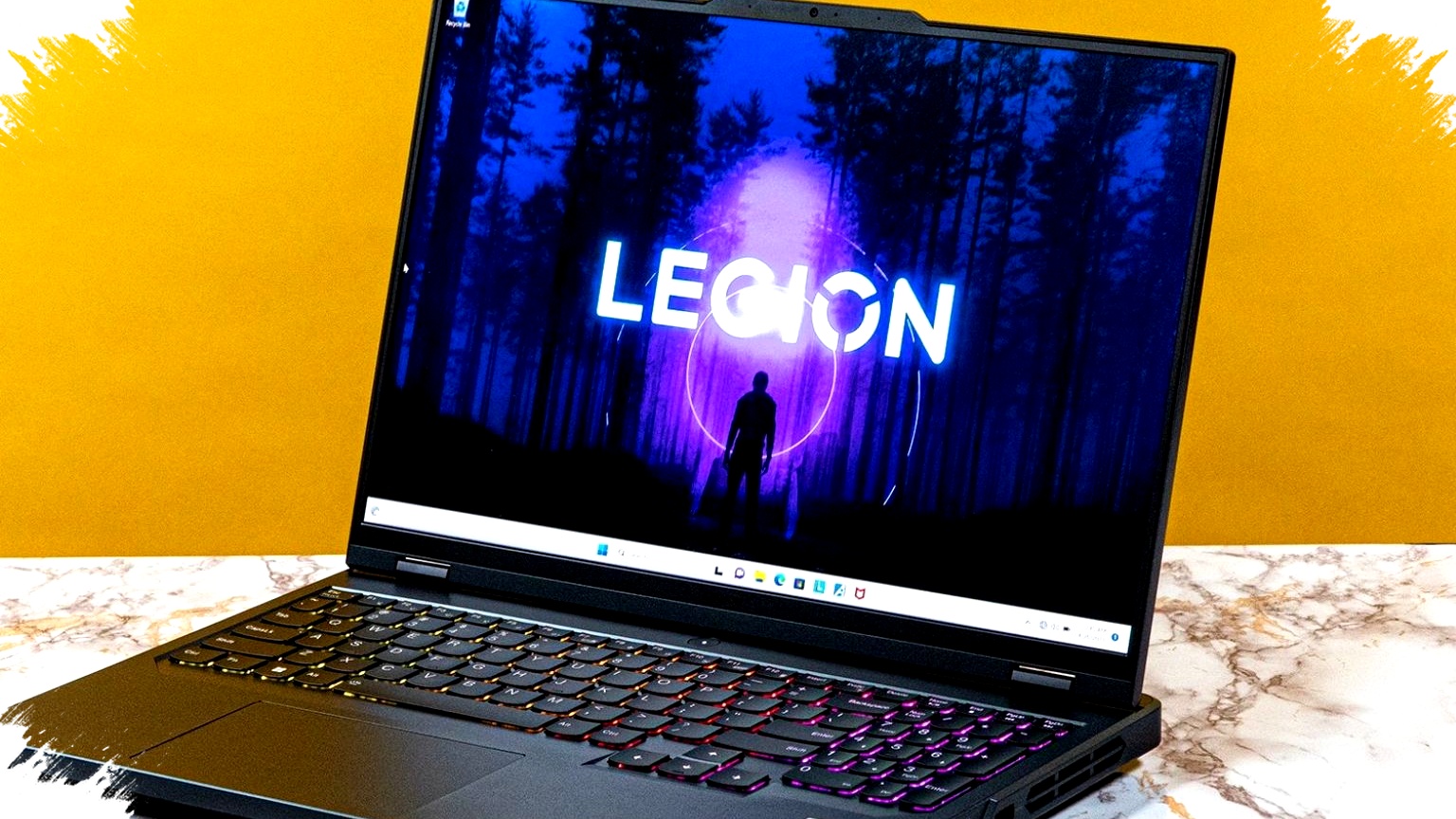Lenovo Legion Pro 5i Review, OLED 240Hz Screens Meet Serious Gaming Power