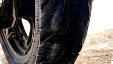 Three Shocking Causes Behind Your Motorcycle Tire Bulges, The Third Reveals Why Speed Freaks Risk Their Lives Every Ride
