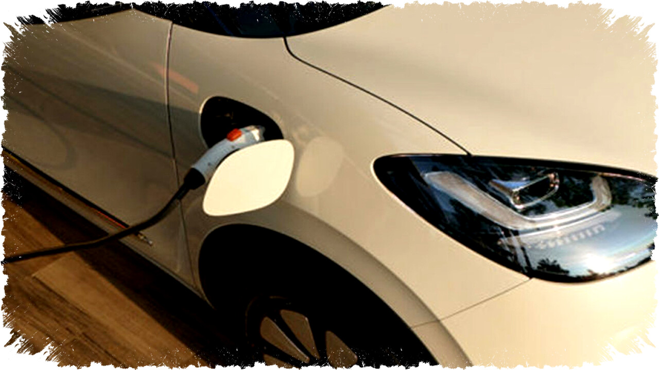 When Is Fast Charging Right For Your Car Battery, Avoid These 4 Costly Timing Mistakes!