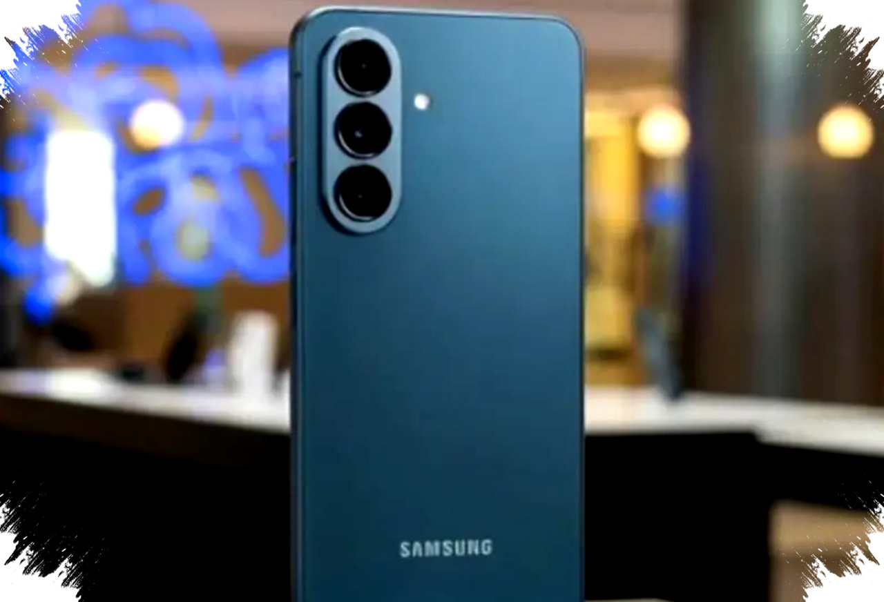 Samsung Galaxy A57 5G’s 2000-Nit Super AMOLED, A Midrange Screen That Refuses To Fade