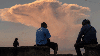 BMKG Imbau Warga Gunakan Masker, Abu Vulkanik Gunung Lewotobi Capai 53 Ribu Kaki