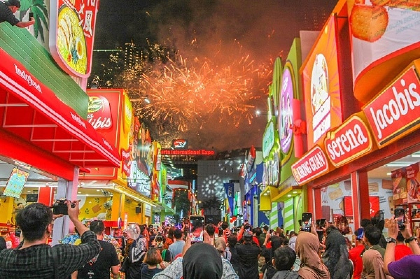 Jakarta Fair Dibuka Hari Ini: Simak Rute Transportasi Umum ke JIExpo