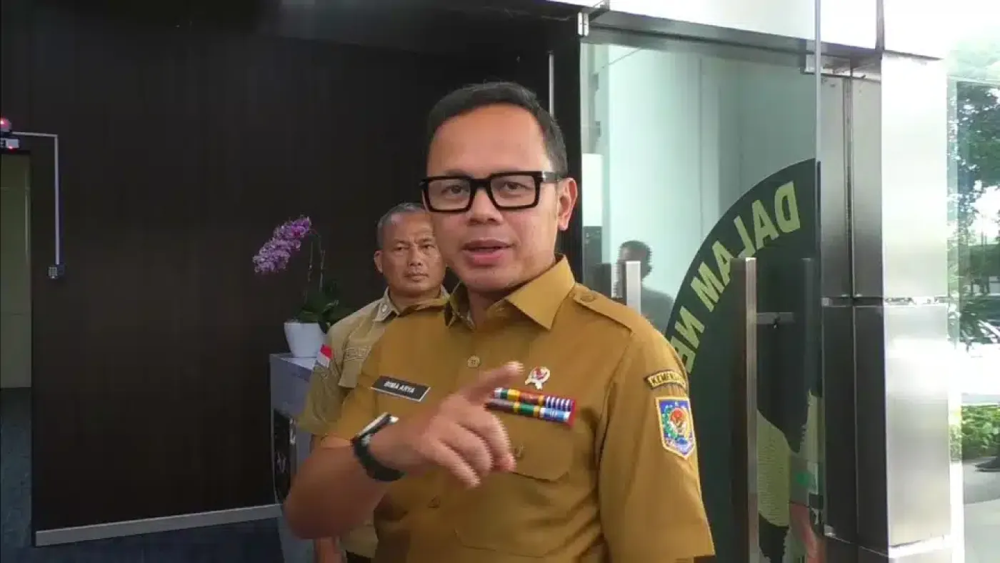 Wamendagri Ingatkan: WFA ASN Harus Diawasi, Jangan Jadi Mimpi Liburan