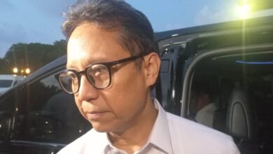 Menkes Budi Gunadi Siapkan Investasi Robot Bedah untuk Rumah Sakit di RI