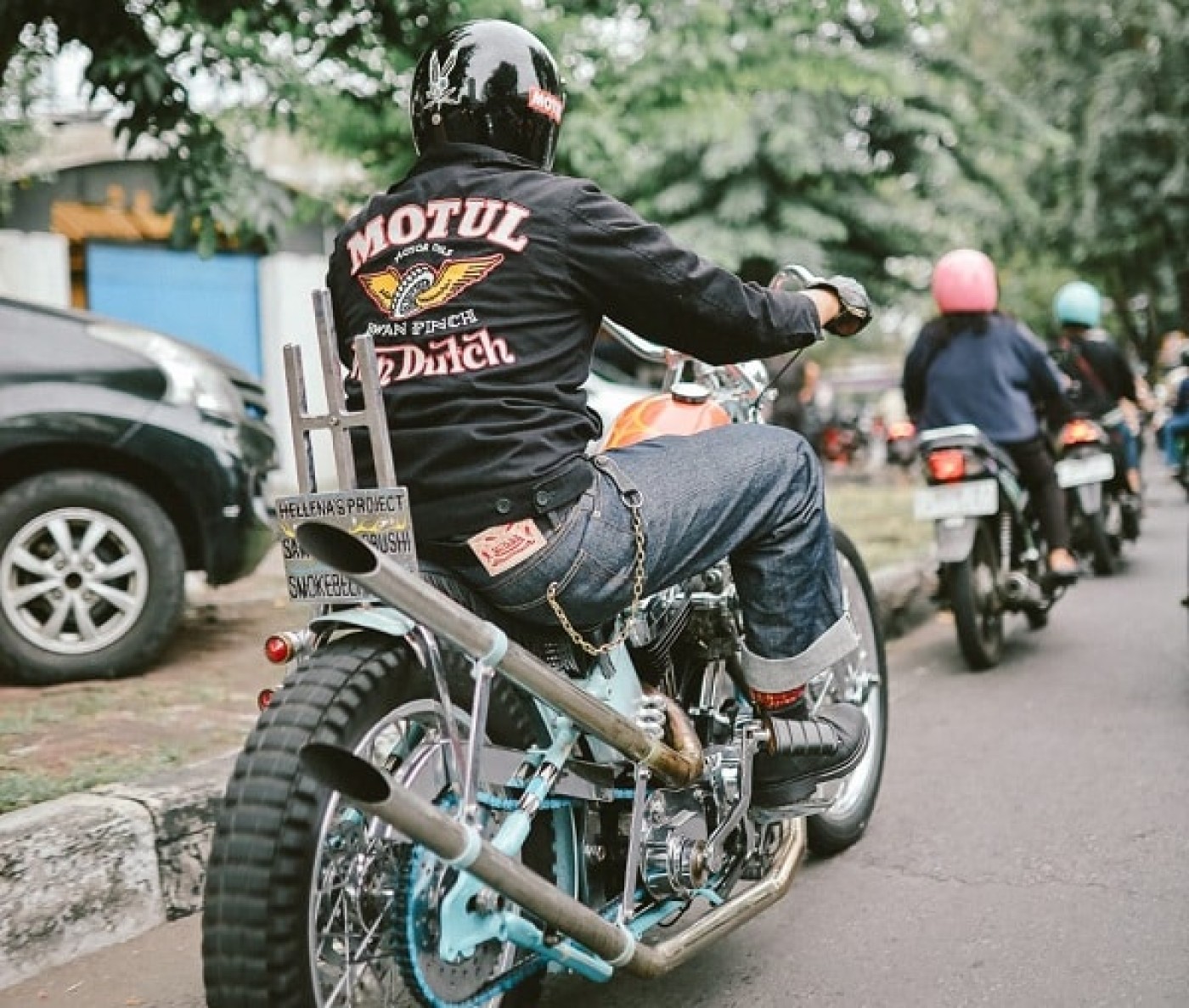 Rekomendasi Apparel Biker Kalcer, Stylish dan Nyaman untuk Riding & Nongkrong Rekomendasi Apparel Biker Kalcer, Stylish dan Nyaman untuk Riding & Nongkrong