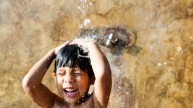 Alasan Anak-anak Lebih Baik Mandi Air Hangat daripada Air Dingin untuk Kesehatan Optimal