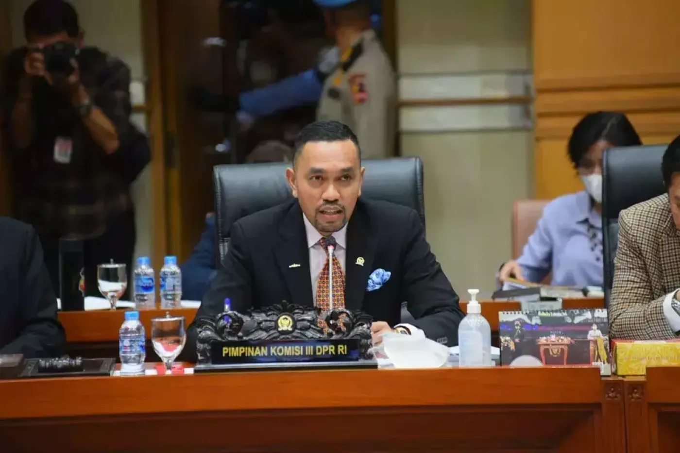 Inosentius Samsul Jadi Calon Tunggal Hakim Konstitusi Baru 2025 Inosentius Samsul Jadi Calon Tunggal Hakim Konstitusi Baru 2024