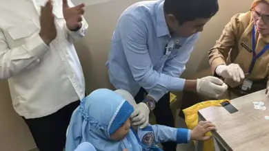 Wamenkes Pantau Cek Kesehatan Gratis untuk 53 Juta Anak Sekolah di Indonesia