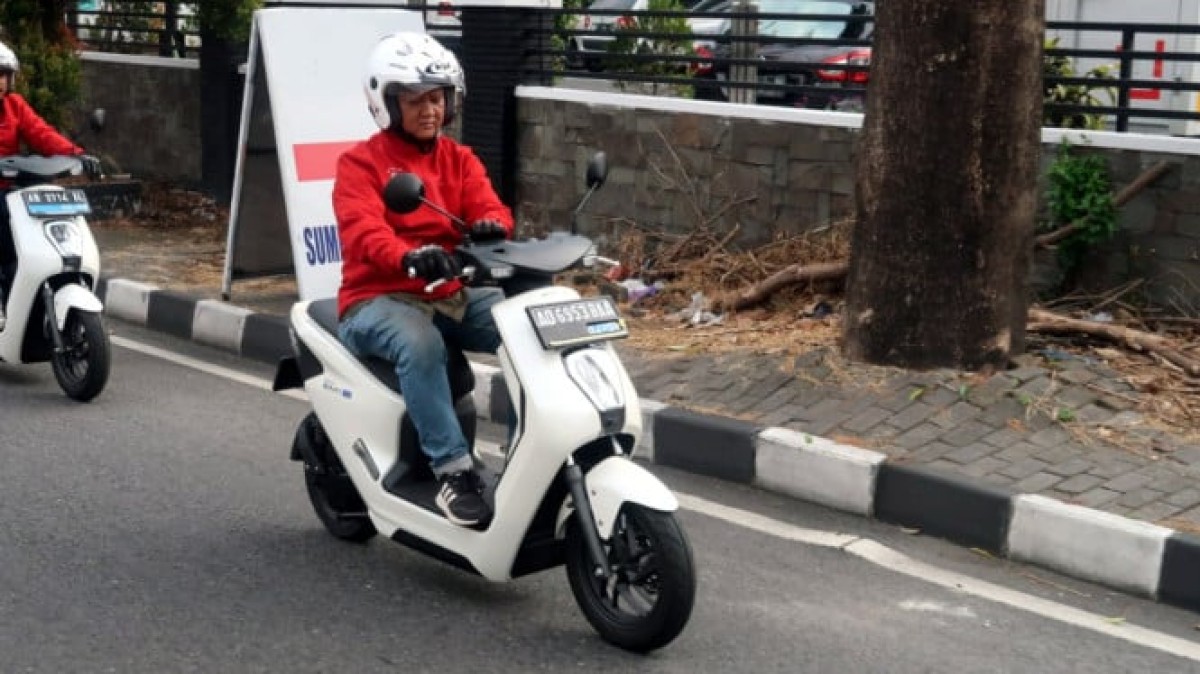 Dapat Diskon Besar, Motor Listrik Honda Harga Mulai Rp22 Jutaan Terbaru 2025