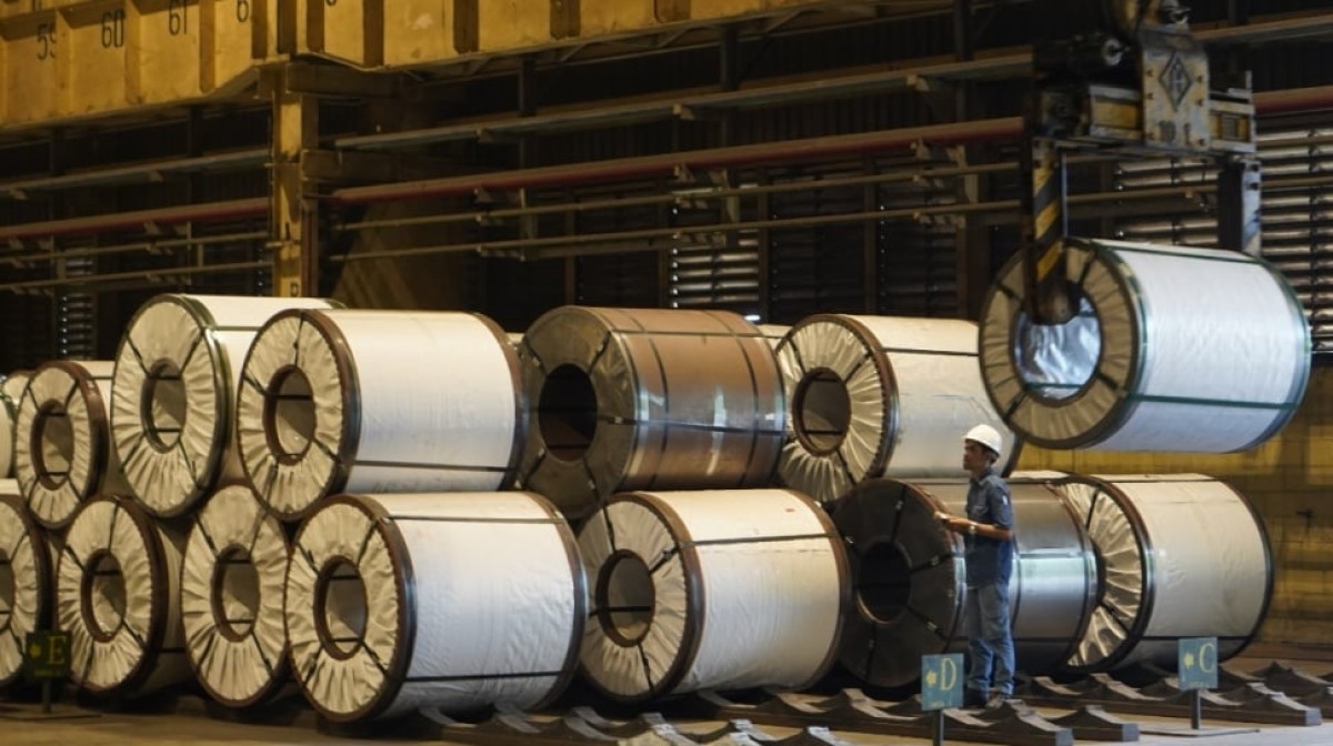 Pabrik Baja di Surabaya Terpuruk Akibat Gempuran Produk Impor Murah