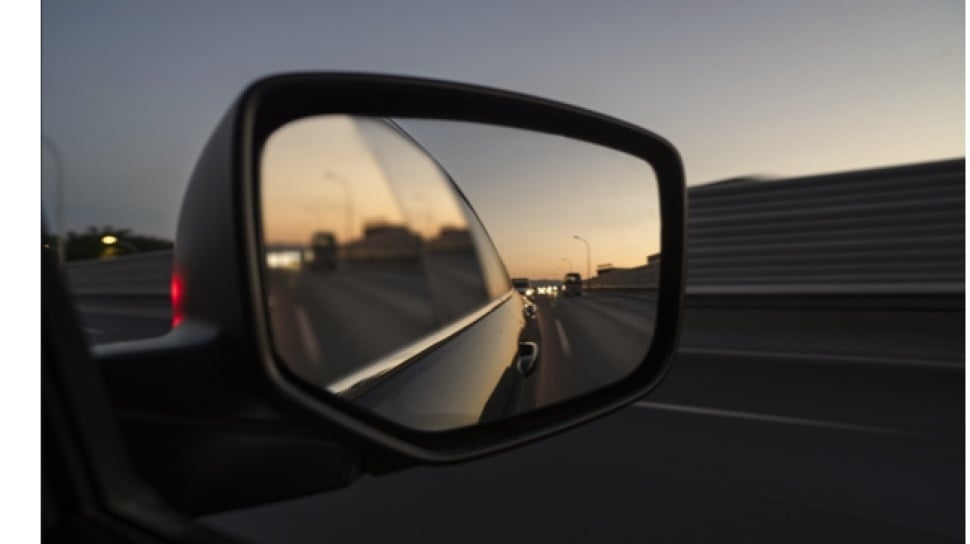 Rawan Dimaling, Ini Harga Spion Toyota Tiap Tipe Terbaru 2025 yang Perlu Anda Tahu