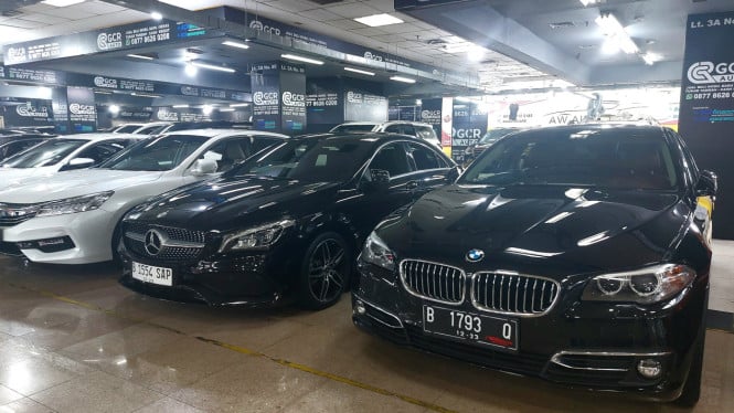 Rekomendasi Sedan Mewah Bekas Harga Terjangkau dengan Pajak Ringan 2025