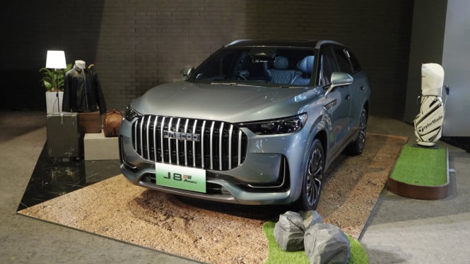 SUV Hybrid Premium Rp818 Juta, Apa Keunggulan Jaecoo J8 SHS Ardis yang Bikin Penasaran?