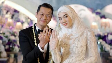 Sah! Clara Shinta Menikah Lagi, Canggung Pelukan Pertama dengan Suami