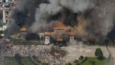 Terinspirasi Indonesia, Ribuan Pemuda Nepal Demonstrasi dan Bakar Gedung DPR