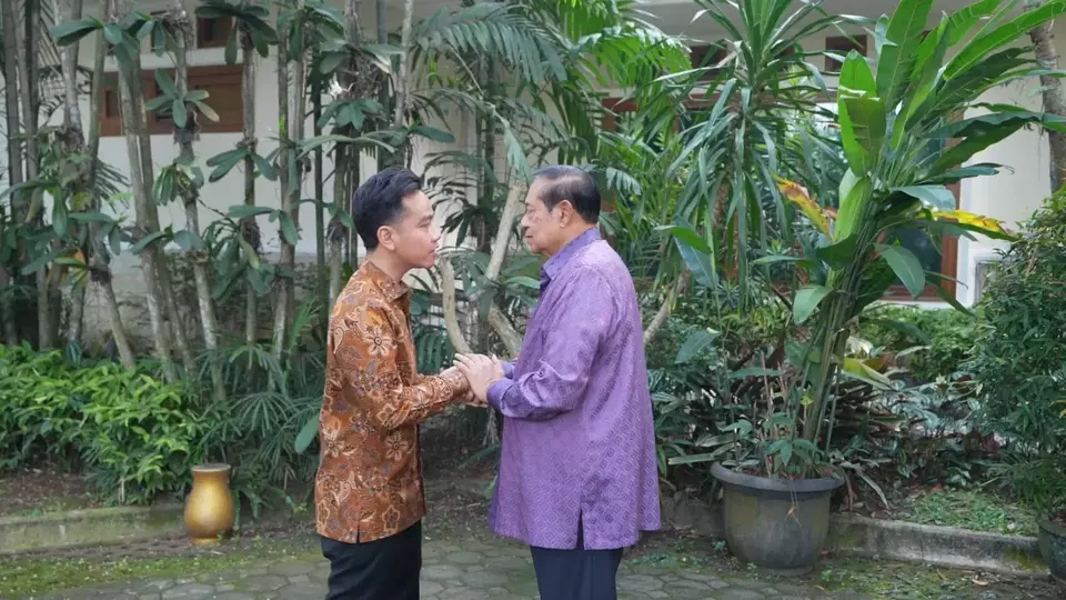 Wapres Gibran Sambangi Cikeas Bawa Tumpeng Rayakan Ultah Ke-75 SBY