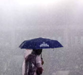 Air Hujan Jakarta Tercemar Mikroplastik, dari Mana Asalnya dan Dampaknya?