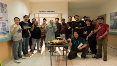 Film Mengejar Restu Siap Tayang 11 Desember, Saksikan Keseruannya!