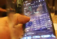 IHSG Sesi I 30 Oktober Naik Tipis, 2 Saham Catat Kenaikan Tertinggi