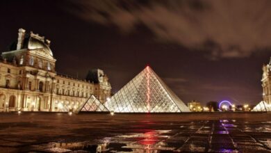 Pencurian Kilat di Museum Louvre: Perhiasan Tak Ternilai Raib Misterius