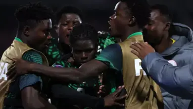 Pesawat Timnas Nigeria Mendarat Darurat Akibat Kaca Kokpit Retak Mendadak