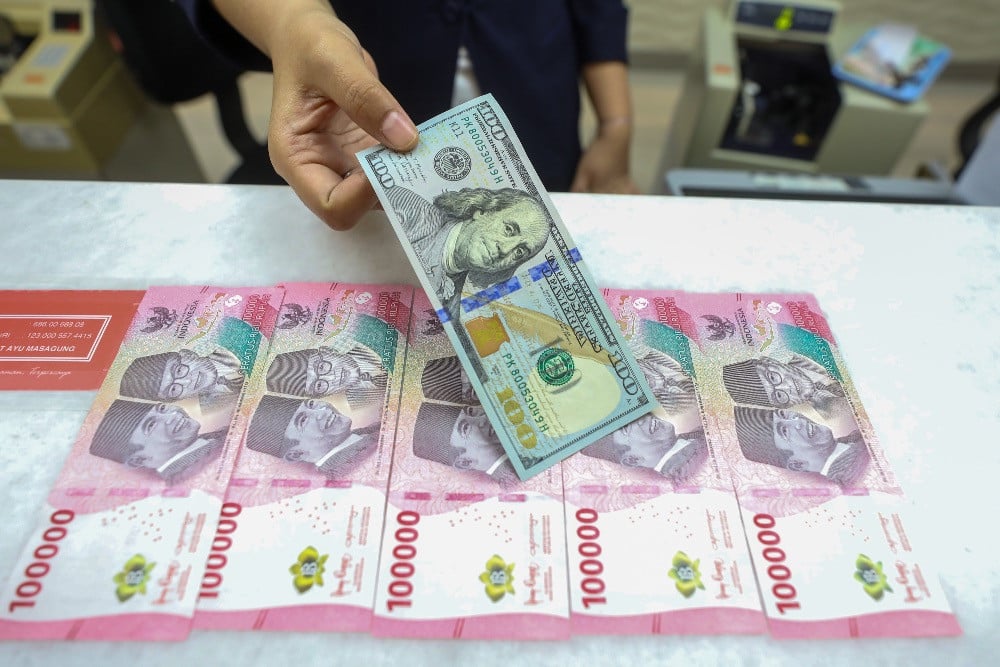 Rupiah Menguat, Simak Kurs Dolar AS di BCA, BRI, Mandiri & BNI Rabu 14 Okt