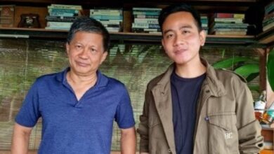 Survei Gibran Jomplang, Rocky Gerung Curiga Ada Operasi Besar 2029