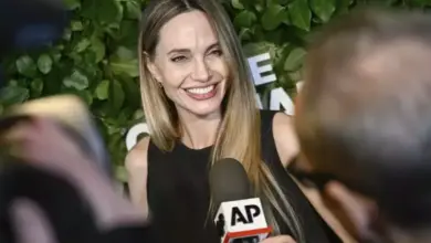 Tak Mau Seperti Ibu, Angelina Jolie Tak Menyesal Angkat Ovarium