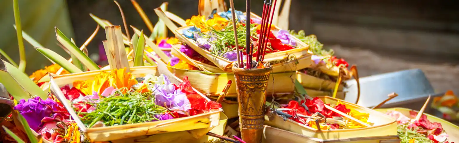 10 Festival Budaya Bali Terpopuler yang Wajib Dikunjungi Wisatawan Tahun Ini 10 Festival Budaya Bali Terpopuler yang Wajib Dikunjungi Wisatawan Tahun Ini