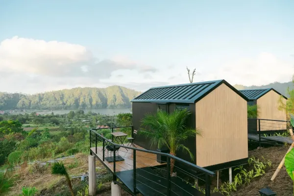 10 Rekomendasi Glamping Terbaik di Bedugul dengan Pemandangan Alam Memukau 2025