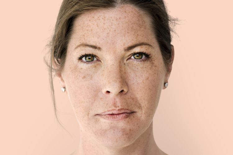 10 Serum Wajah untuk Bruntusan di Bawah Rp 150 Ribu, Bantu Cerahkan Kulit secara Efektif