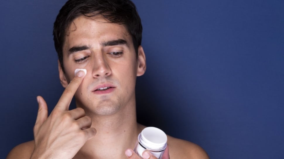 3 Skincare Pria Lokal Terbaik 2025: LEOLEO, LUCKYMEN, dan ELVICTO Andalan Pria Modern
