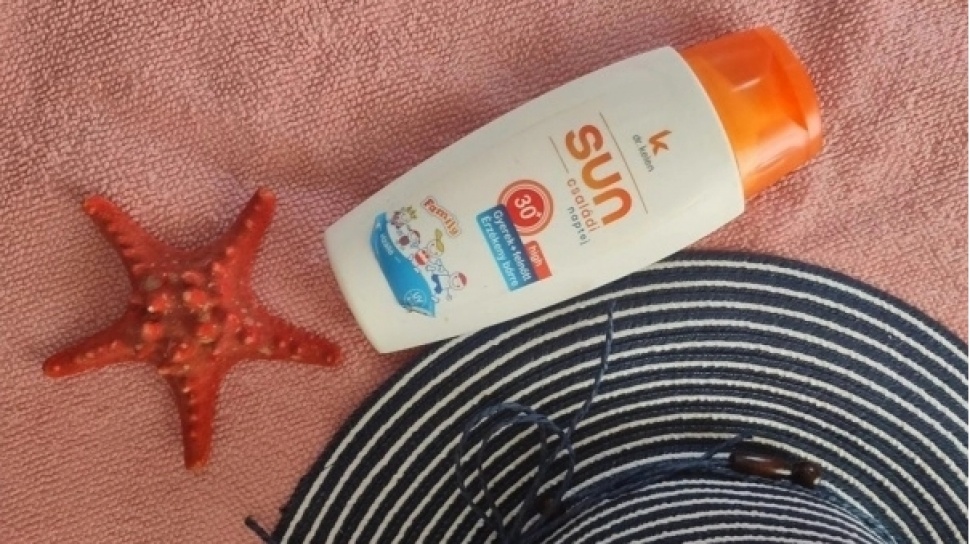 4 Rekomendasi Physical Sunscreen SPF 30 untuk Kulit Sensitif dan Berjerawat Tanpa Whitecast