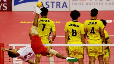 7 Olahraga Paling Unik di Dunia: Sepak Takraw, Gendong Istri, hingga Kejar Keju
