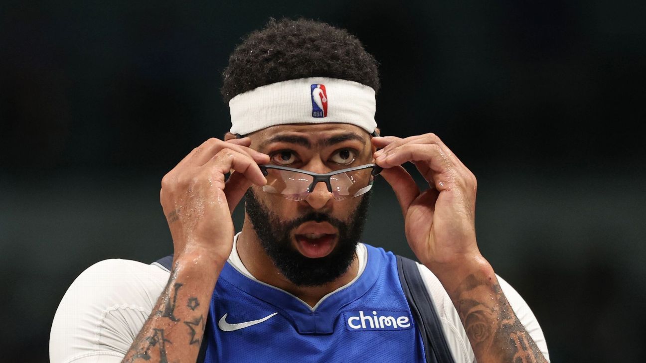 Anthony Davis Kembali Main Setelah Absen 14 Laga, Hadapi Lakers Bersama Mavs