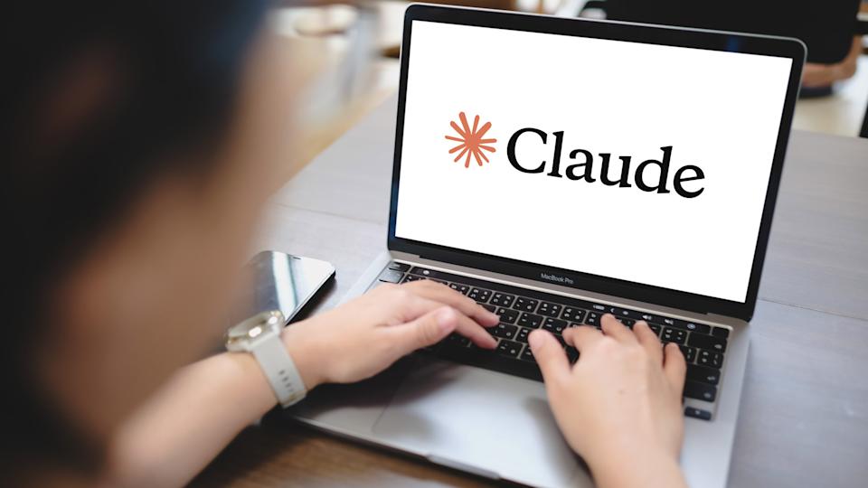 Anthropic Claude Opus 4.5: Model AI Baru dengan Kemampuan Coding dan Analisis Canggih